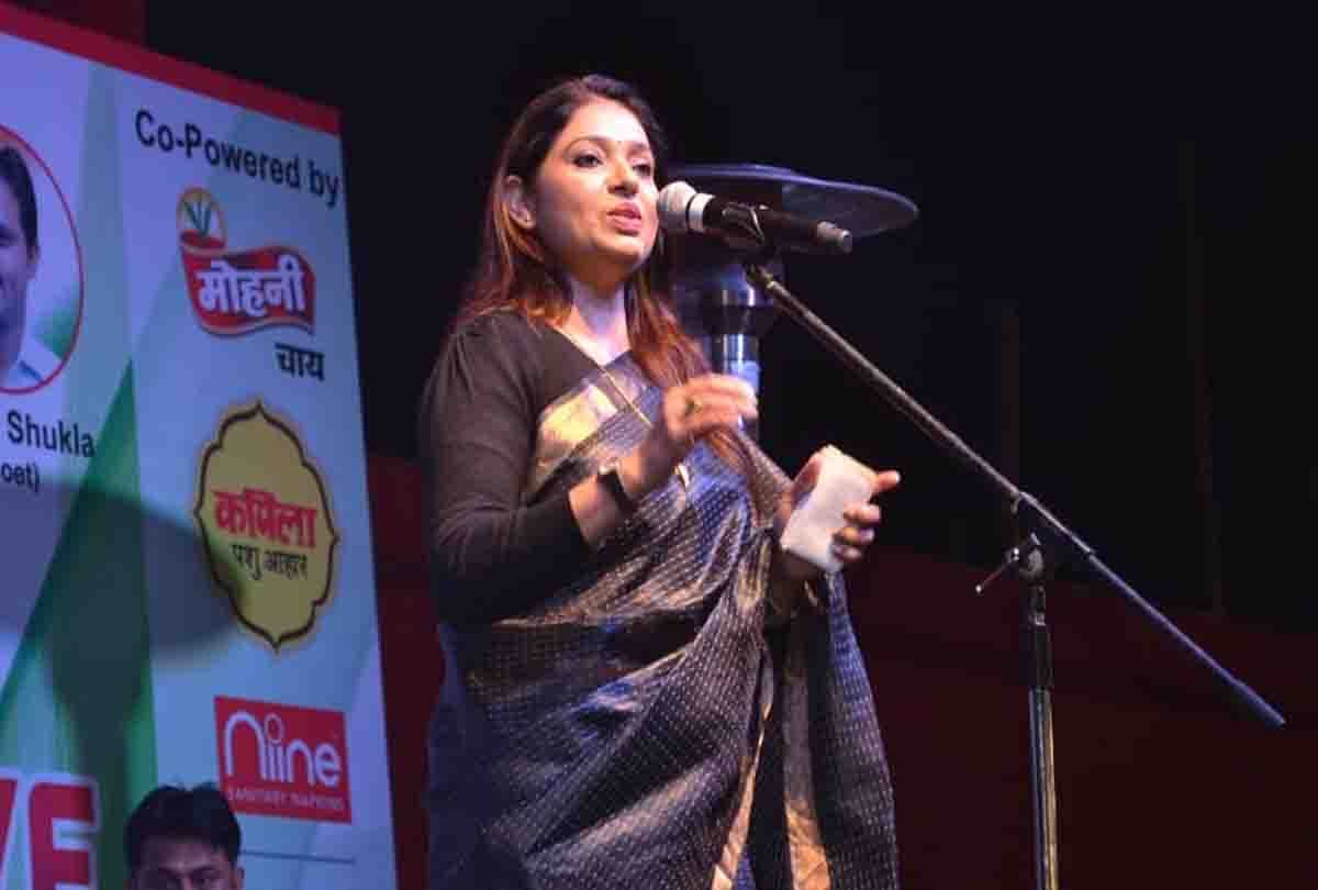 kumar vishwas night in kanpur