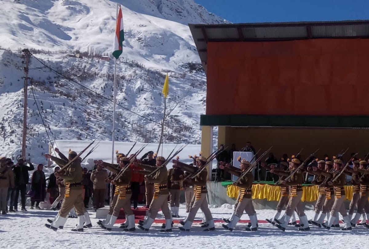 Republic Day 2020 celebrations in keylong lahaul spiti himachal in minus eight degree temperature
