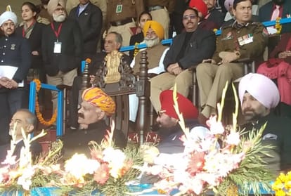 republic day 2020: Punjab CM Capt Amarinder Singh Hoist Flag at Mohali