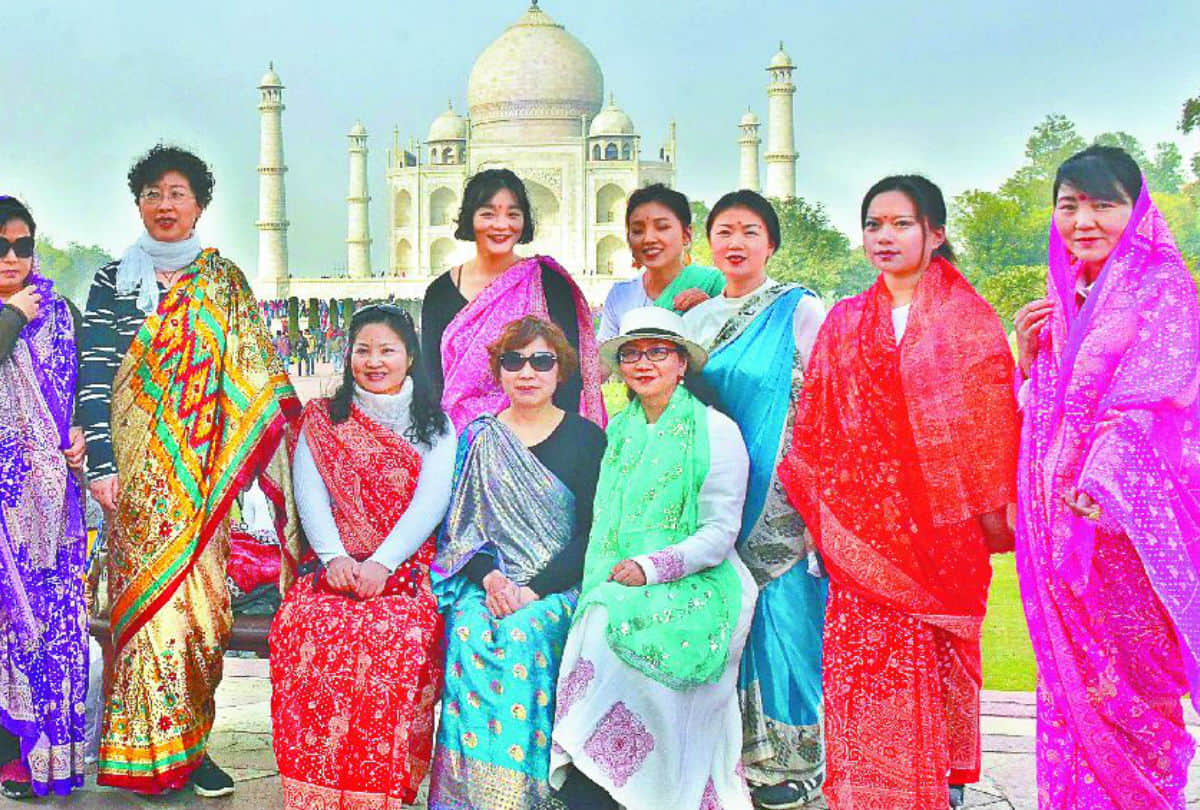 Number of Chinese Tourists Increased At Tajmahal After Coronavirus