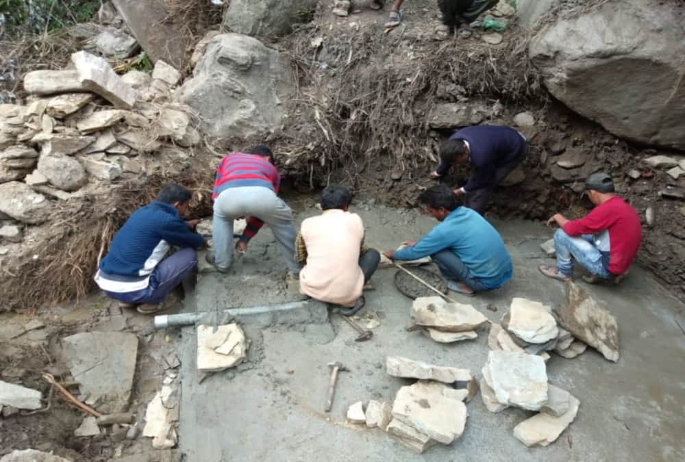 PM Narendra Modi praise Villagers Struggle for remove Water problem in Almora village