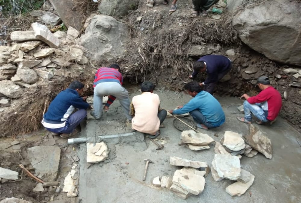 PM Narendra Modi praise Villagers Struggle for remove Water problem in Almora village