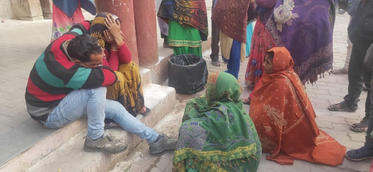 Tractor-trolley trampled two girls, died