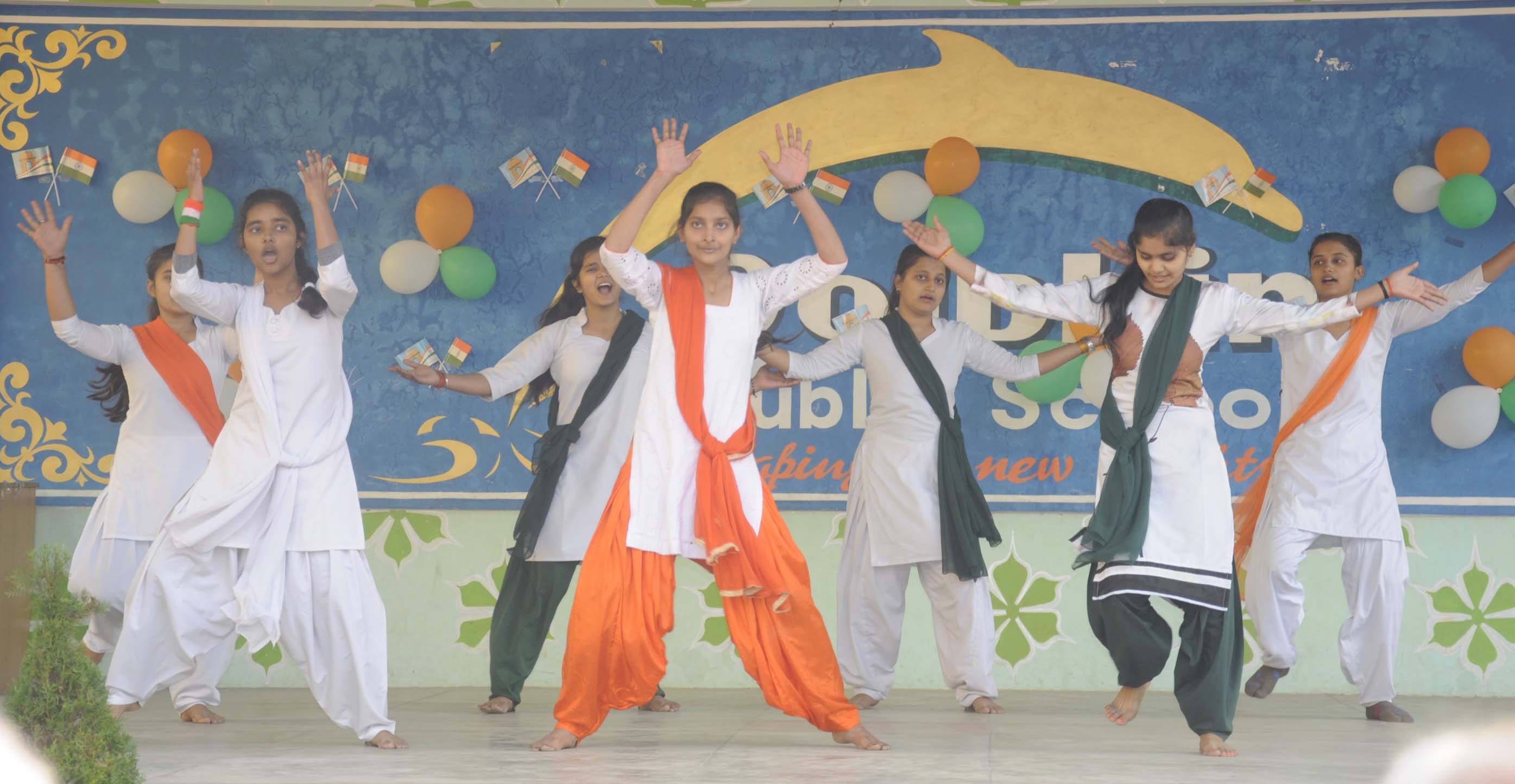 Republic Day 2023 Parenting Tips To Make Children Ideal Citizens, Developing Citizenship Skill in Hindi
