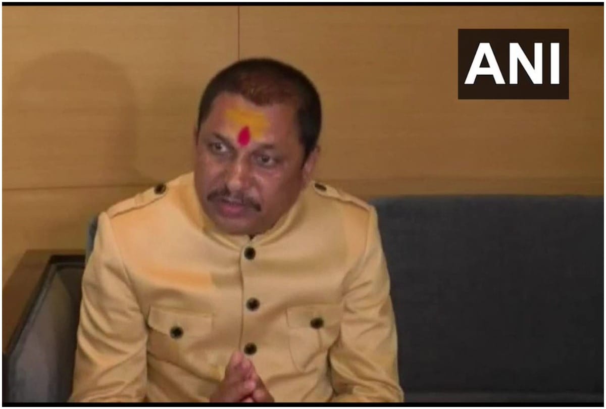 madya pradesh bjp leader statement on constitution says india in divided on the basis of religion  