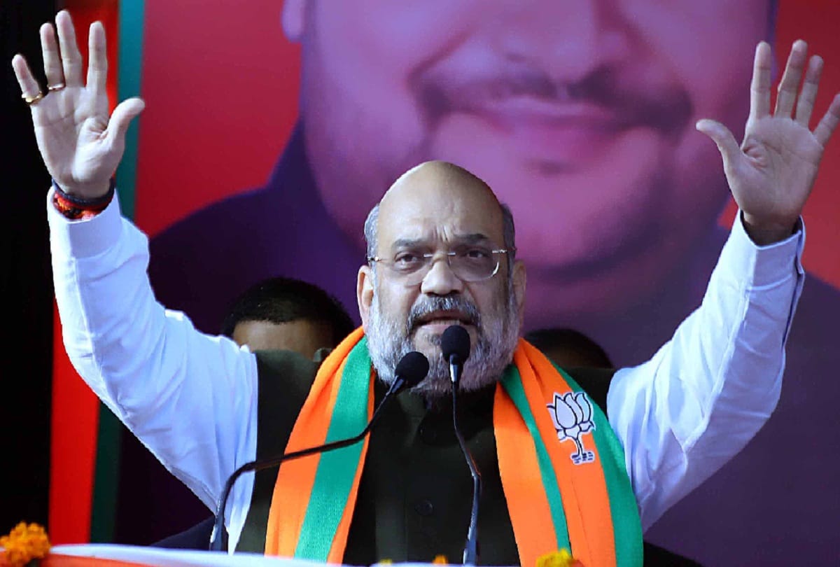 Stalin team doing politics on issues of national interest said amit shah