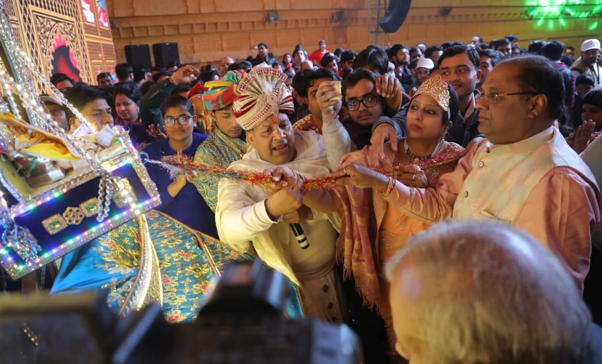 Don't give property to children better values: Gupti Sagar Maharaj