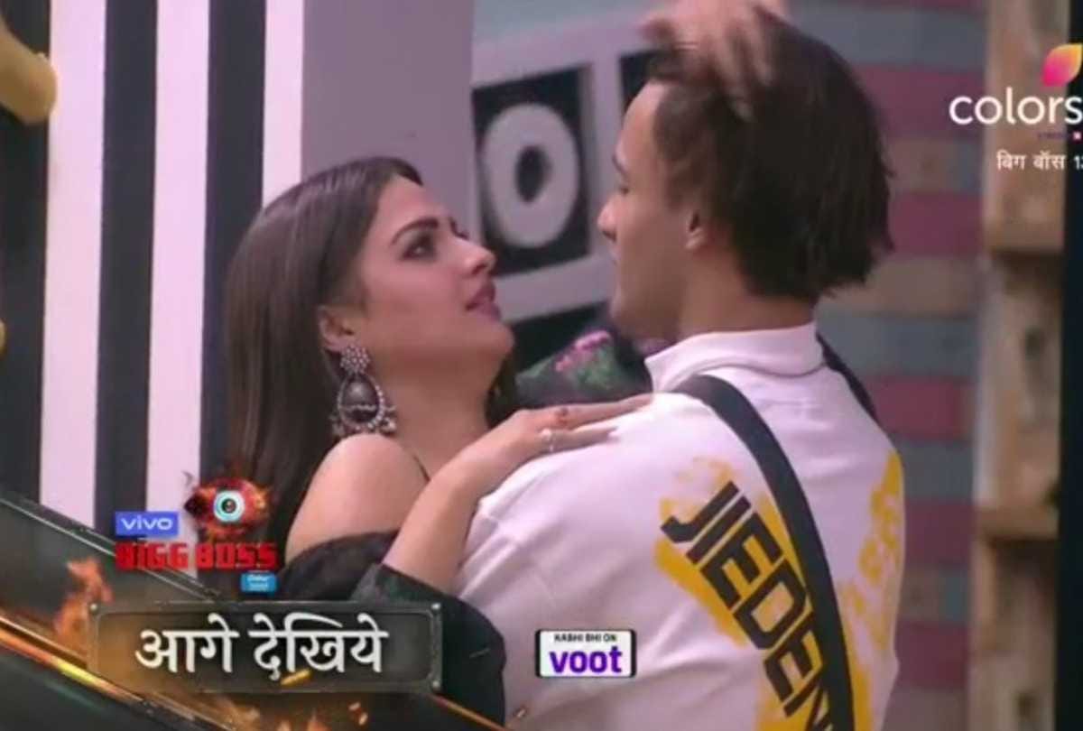 bigg boss 13 asim riaz propose himanshi khurana in the house video viral