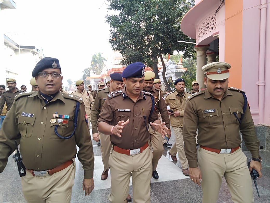 Special struggle story of IPS Rajesh D Modak hard working UP Police officer