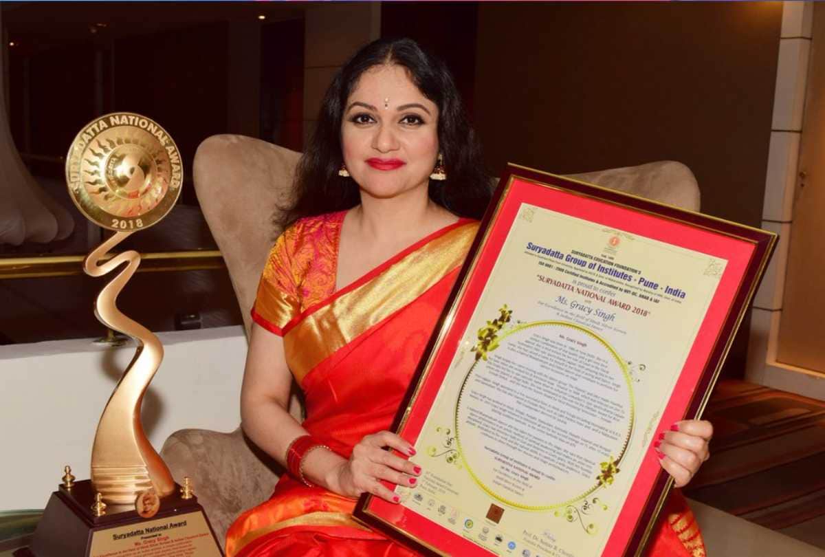 aamir khan actress gracy singh come back in tv with santoshi maa serial