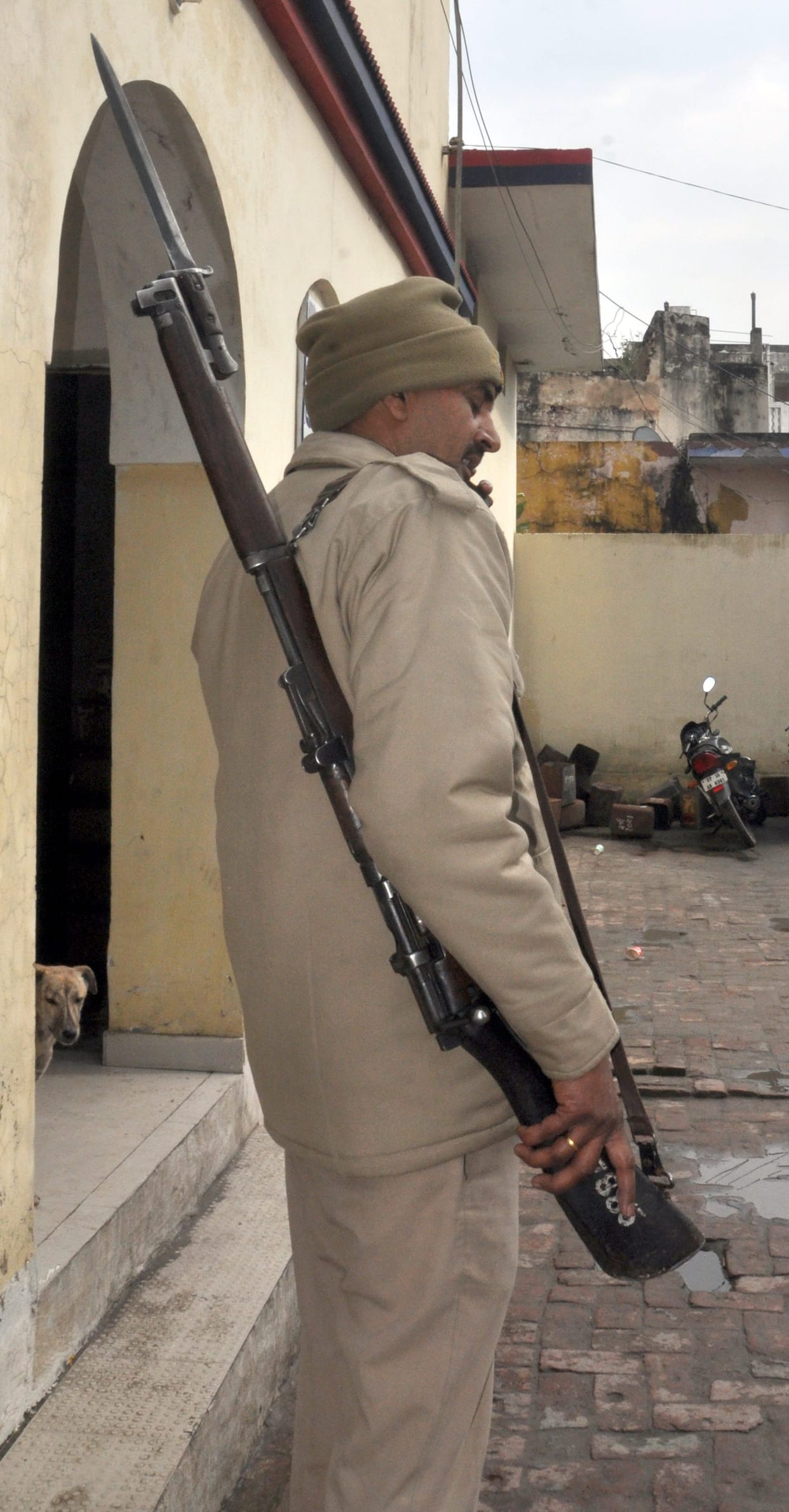 Three not three rifles used in guard