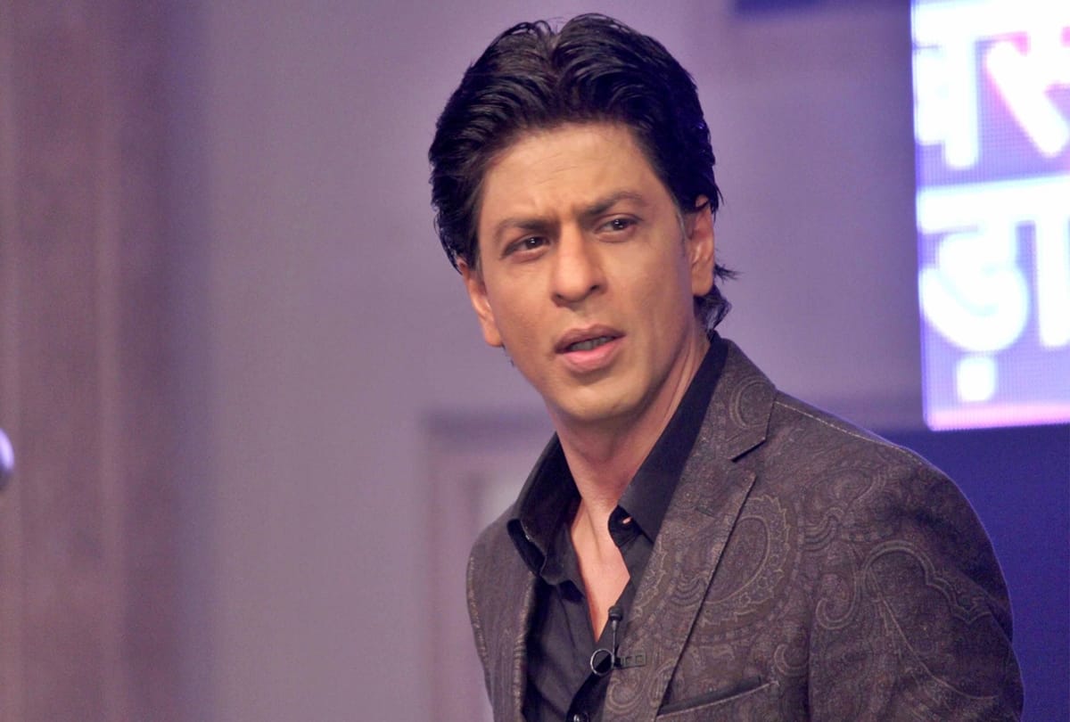 Throwback Bollywood Actor Shah Rukh Khan got arrested during Maya Memsaab Movie Shoot