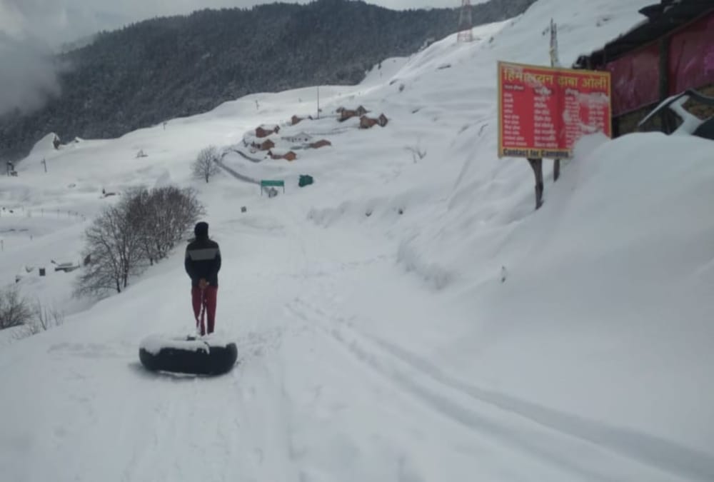 Snowfall in Uttarakhand Hilly Area again today See visuals