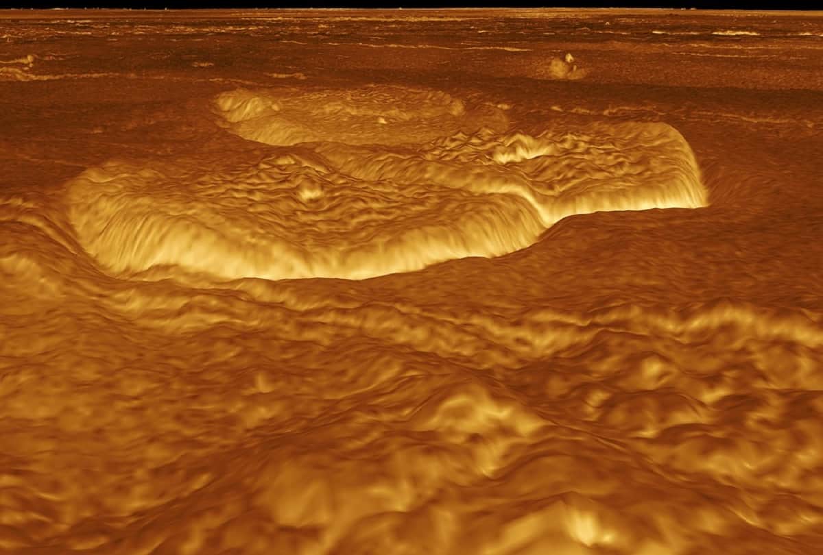 interesting and mysterious facts of venus planet