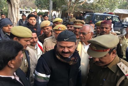 UP: सपा के पूर्व विधायक अजीम भाई संग इन 18 नेताओं को नहीं जाना पड़ेगा जेल, कोर्ट से मिली बड़ी राहत अजीम भाई