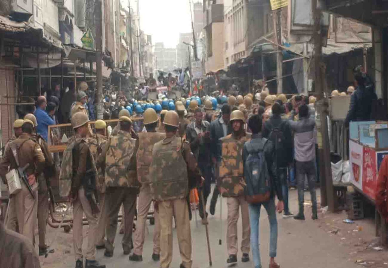 CAA oppose in Kanpur, Police takes action against 150 people