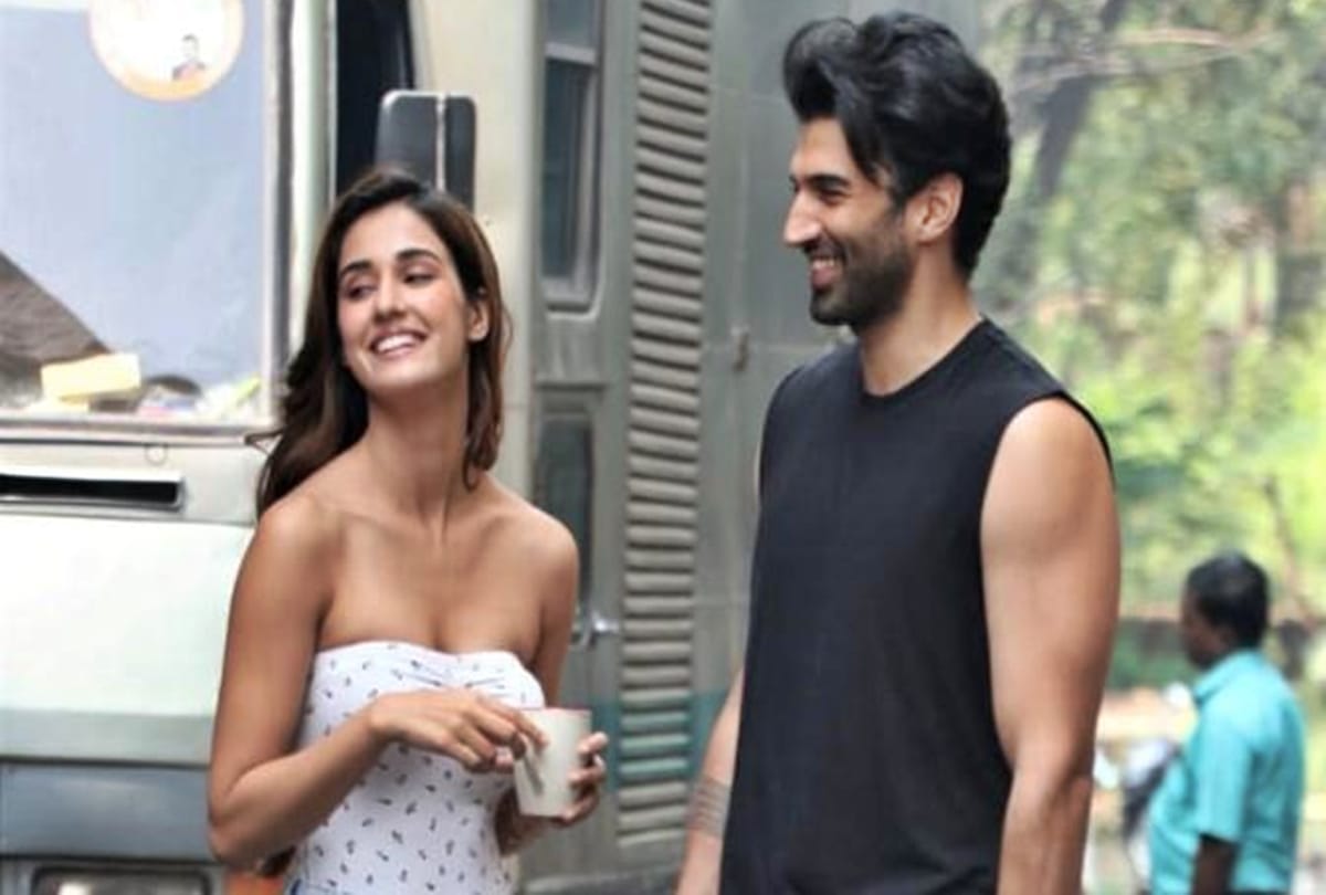 disha patani anil Starrer Malang Actor aditya roy kapur revealed about her School time breakup