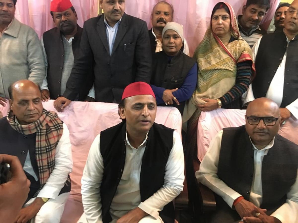 Akhilesh yadav attack on ganga yatra keshav prasad cm yogi