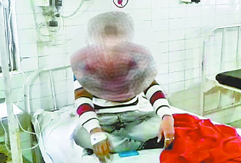 People cuts nose of a man and woman in Ayodhya.