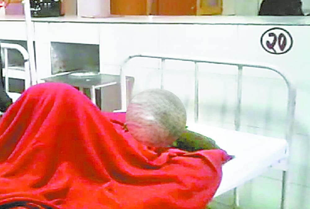 People cuts nose of a man and woman in Ayodhya.