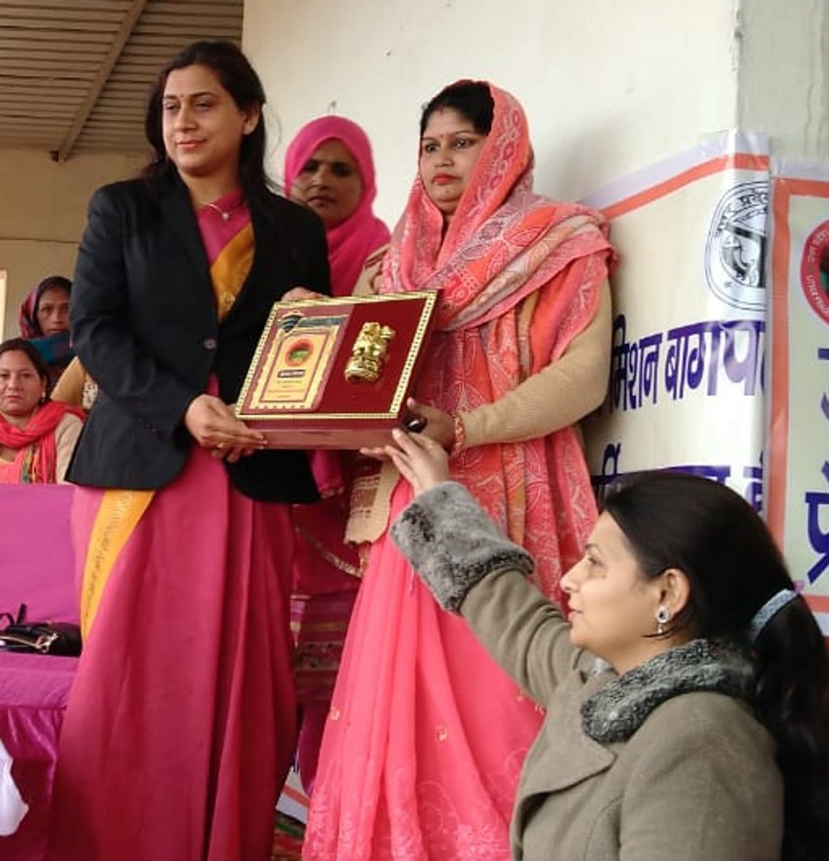 Kundan has become self-help group by fighting in struggle