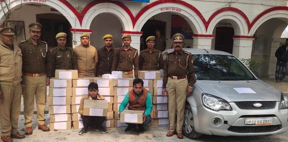hariyaana se taskaree kar laee gaee sharaab ke saath bhaajayumo jila upaadhyaksh giraphtaar