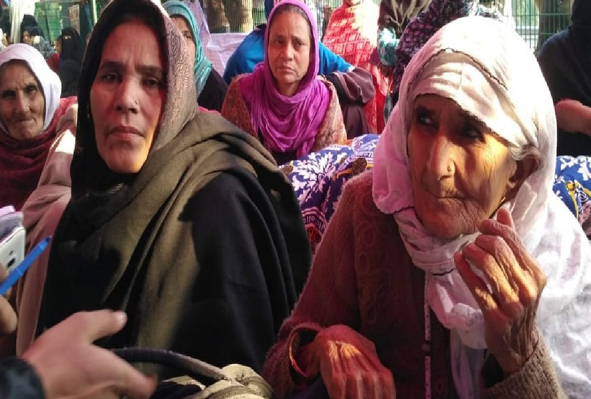 Most protesters in favor of opening Shaheen Bagh road