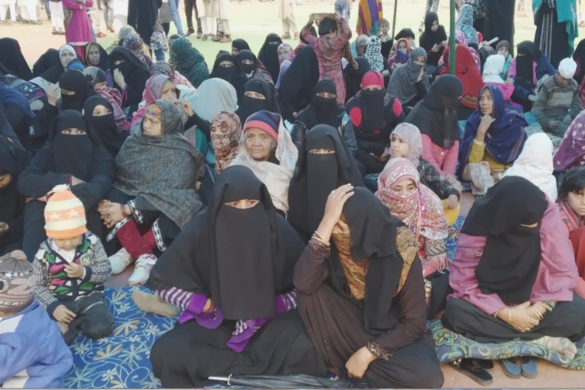 Muslim women protest continues on third day against CAA NPR NRC in deoband