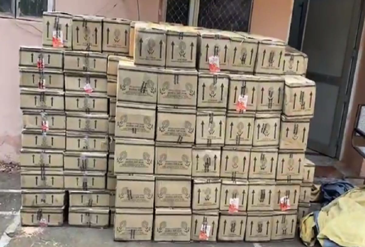 big action against illegal liquor traders in azamgarh case filed against 20 mafias under gangster