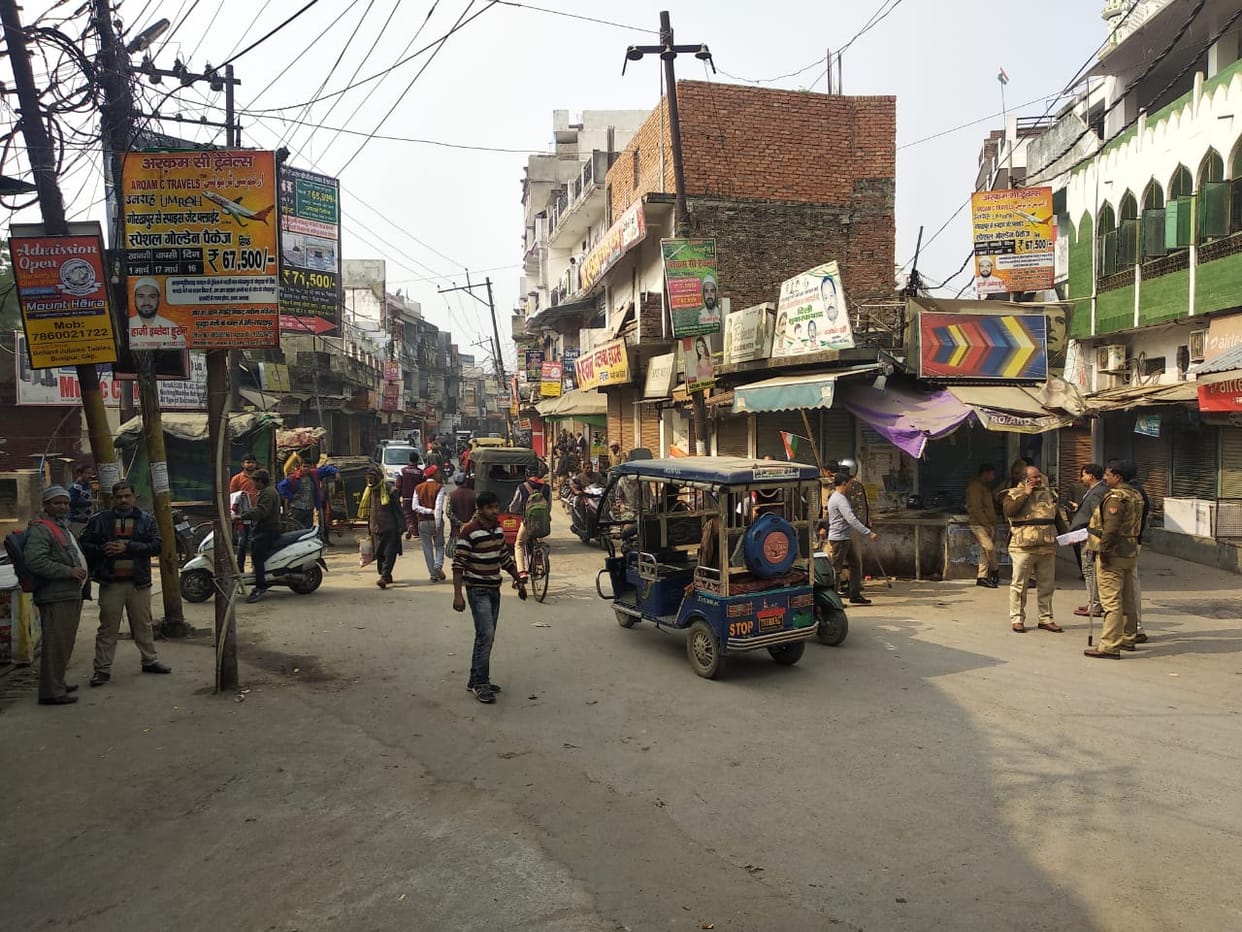 Bharat Band Against Caa and Nrc in gorakhpur, police security tights, see live pictures