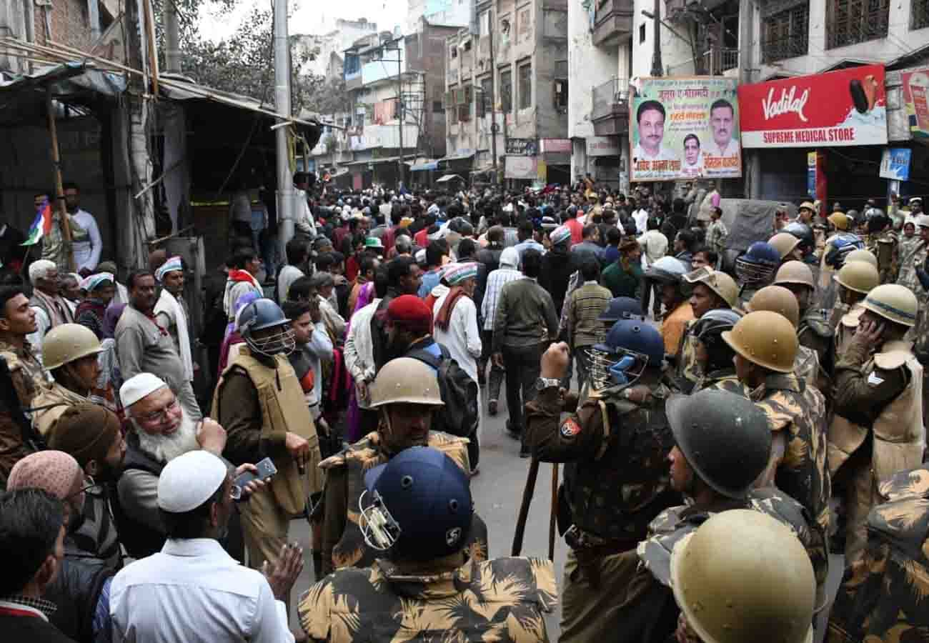 CAA oppose in Kanpur, Police takes action against 150 people