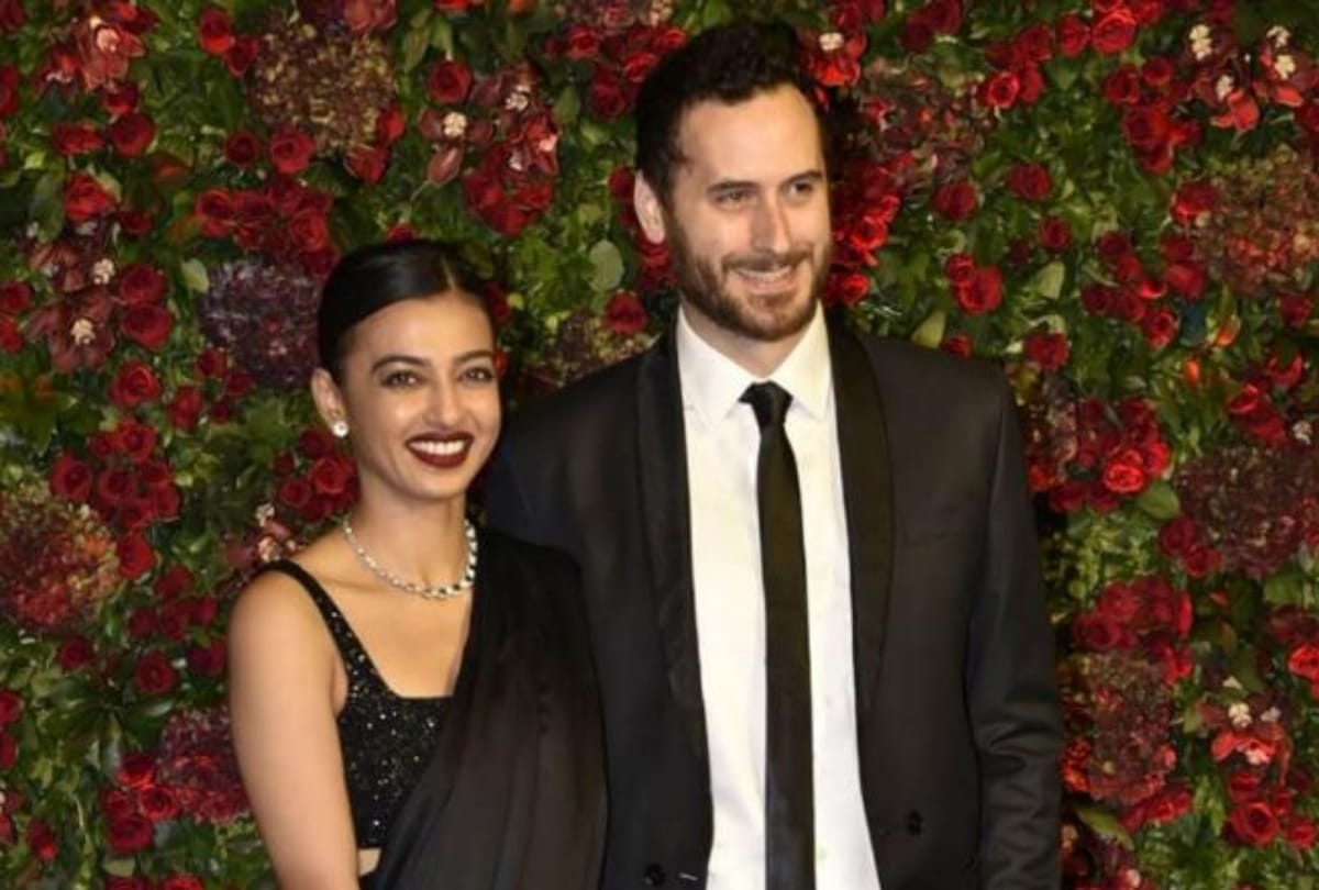 before Taapsee Pannu Radhika Apte Preity Zinta Celina Jaitley Shriya Saran and Priyanka Chopra has dated foreign boyfriend