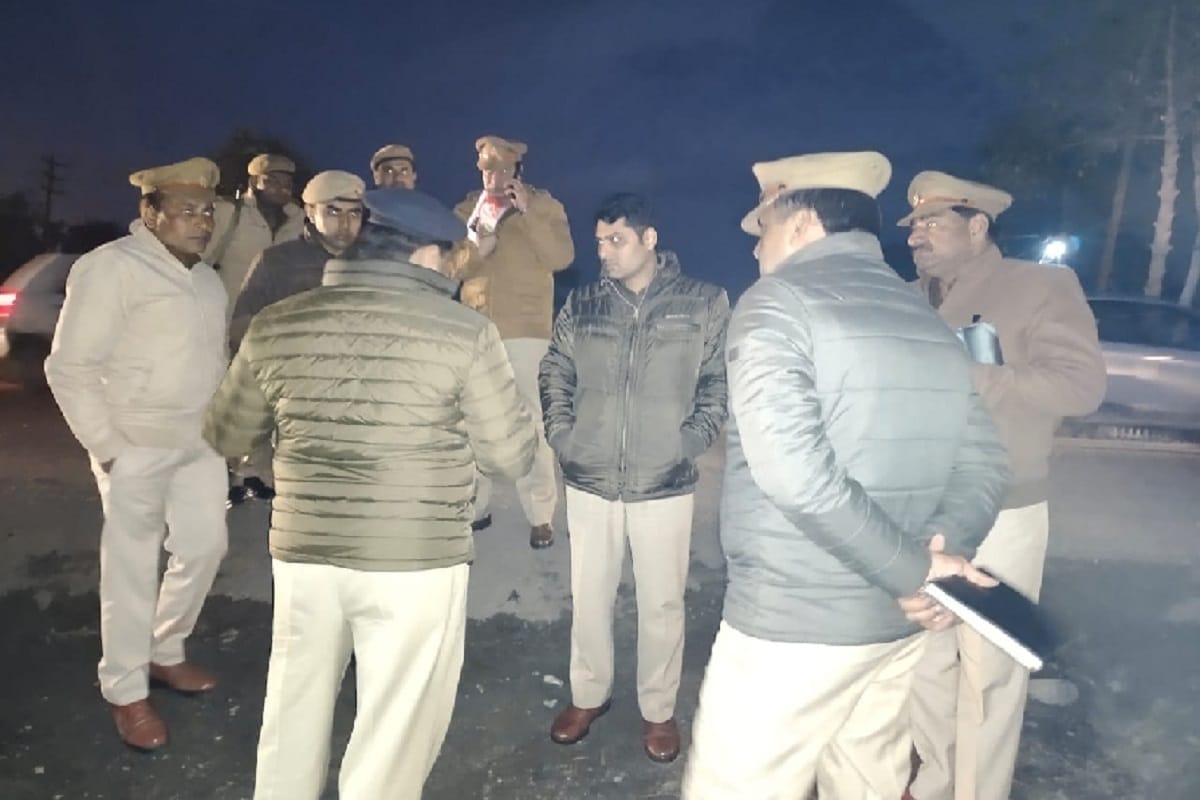 Miscreants have four lakhs looted in employees of finance company at Saharanpur