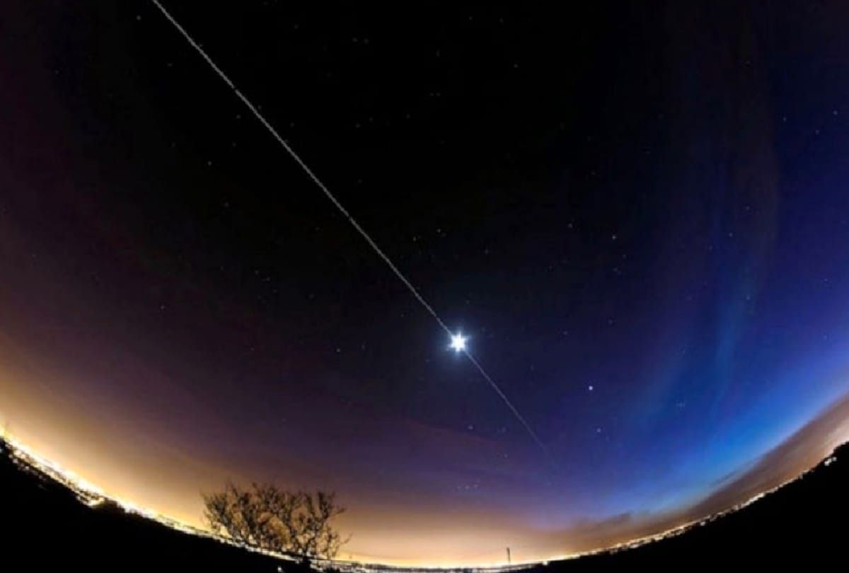 Betelgeuse among the brightest stars in the sky is now dimming