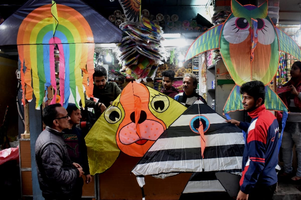vasant panchami 2020: Kite flying competition in the sky