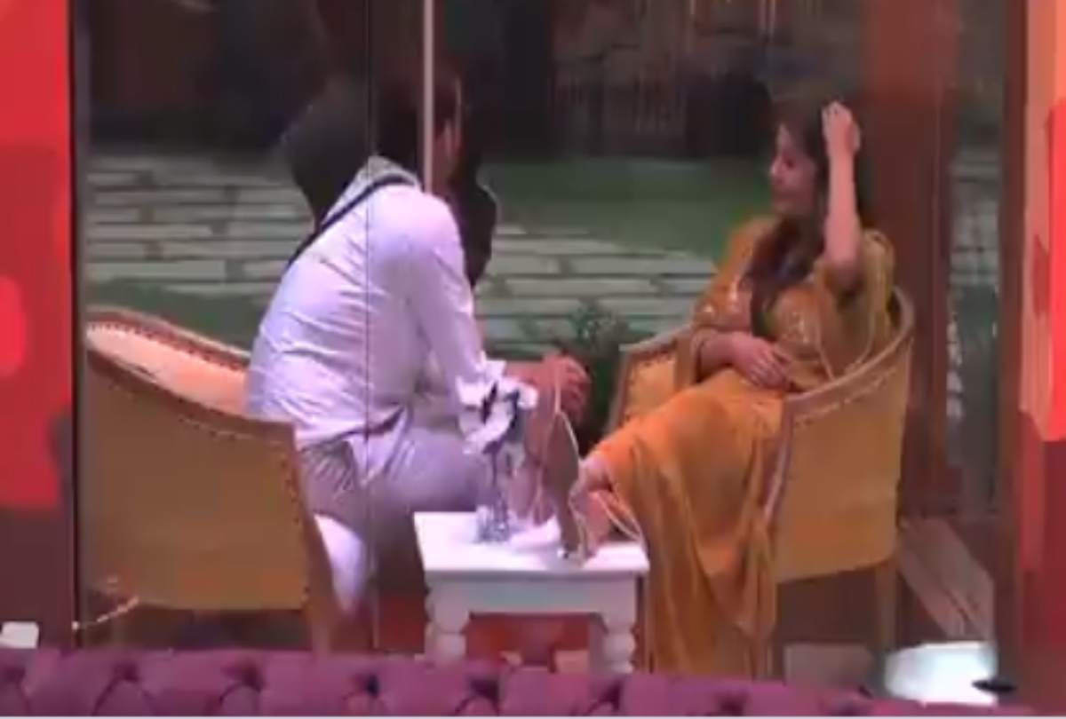 Bigg Boss 13 Vikas Gupta on Asim Riaz love affair outside