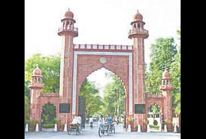 Neither action on Faizan Ansari, nor AMU arrangements could clear the room