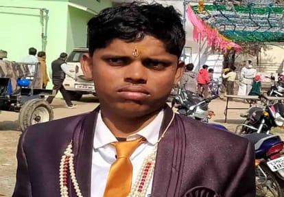 Bride denies marriage Seeing groom's feet in mahoba