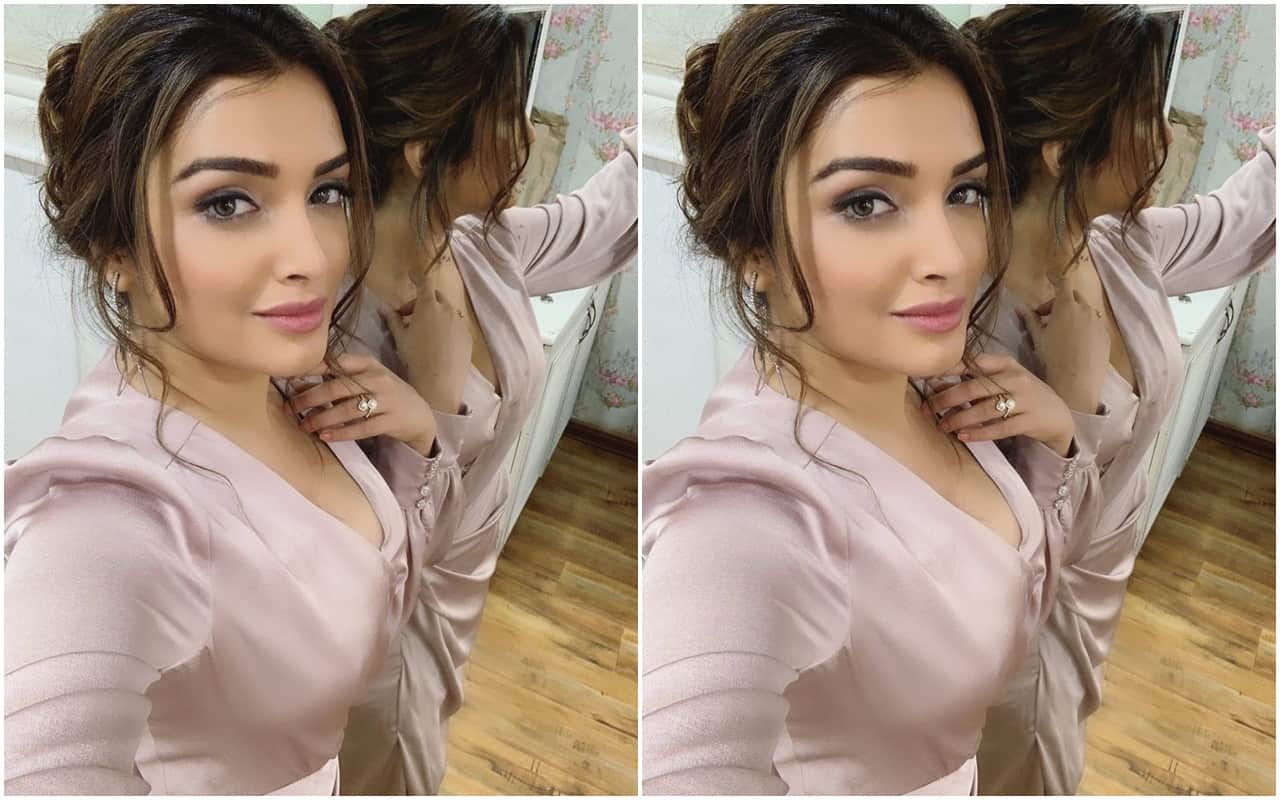 Amrapali Dubey Bhojpuri Actress Buys New House Shares Pic On Instagram