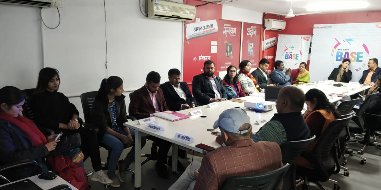 amar ujala base first event sanwad covered by gorakhpur fb page on live, ask questions to expert