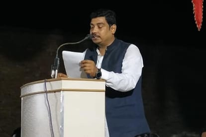 4 years ago, son of a railway worker who started a political career, BSP MP was formed in Modi wave