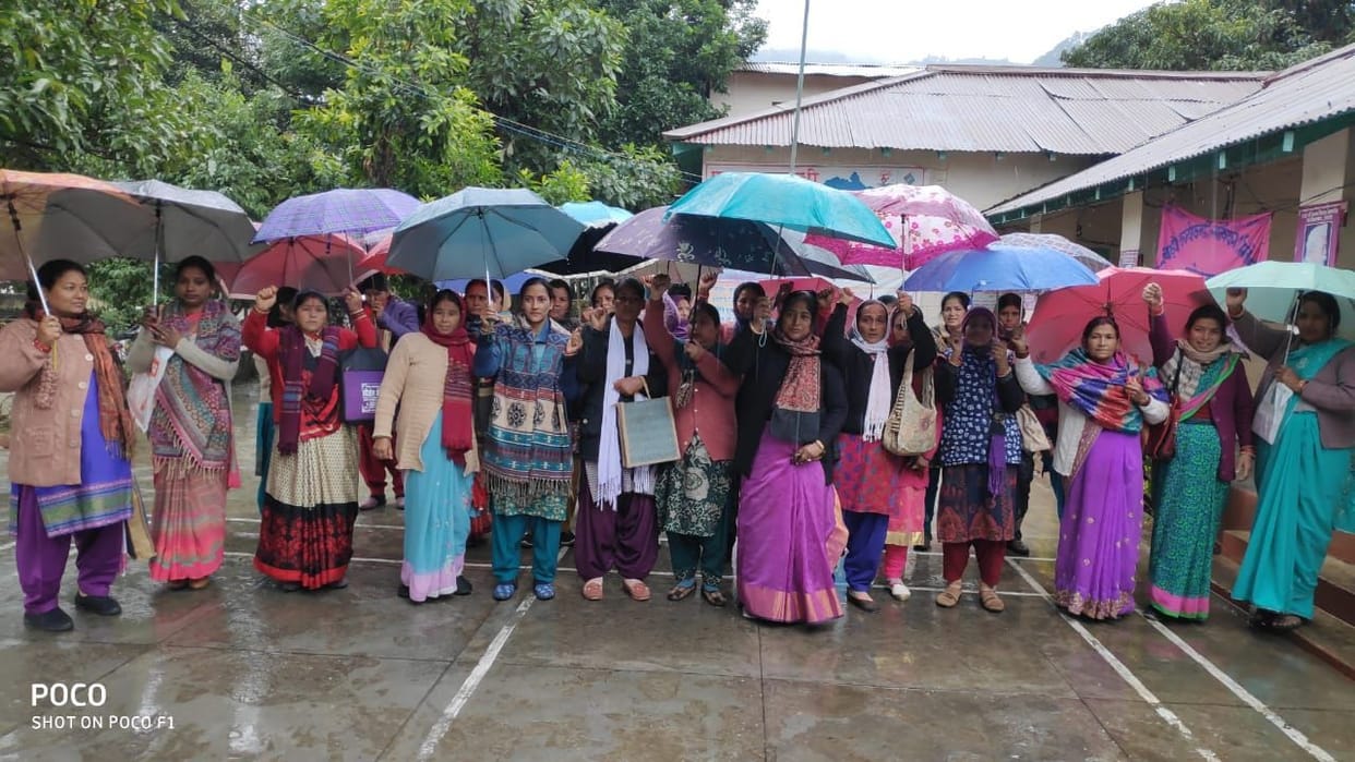 anganbadi workers protest continues