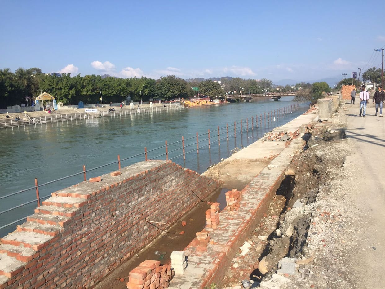 Kumbh-2121: Construction work of seven ghats stalled