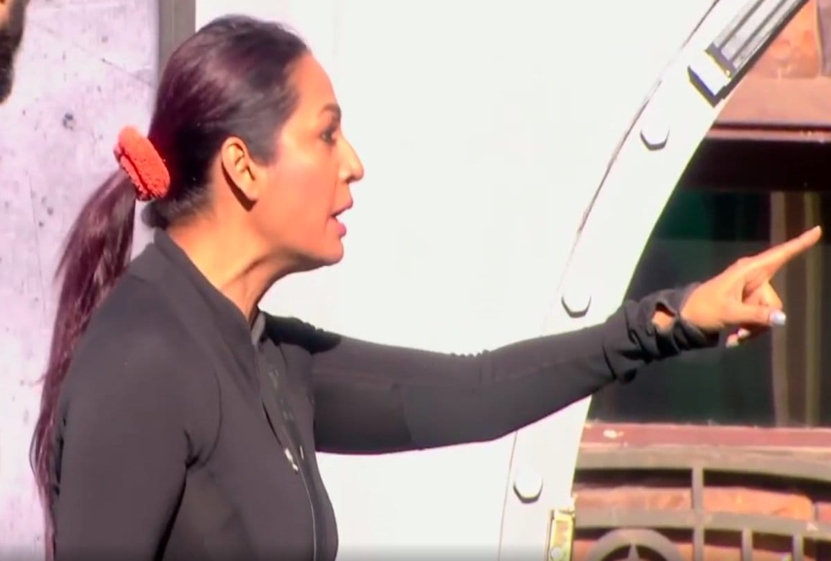 Bigg Boss 13 News Vikas Gupta Kashmira Shah Shahbaz Paras Chhabra and Mahira Sharma fight in task