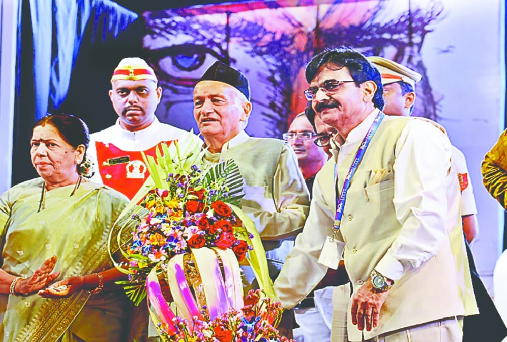 Uttarakhand kauthig 2020 in Mumbai: Tharu tribe Dance Program