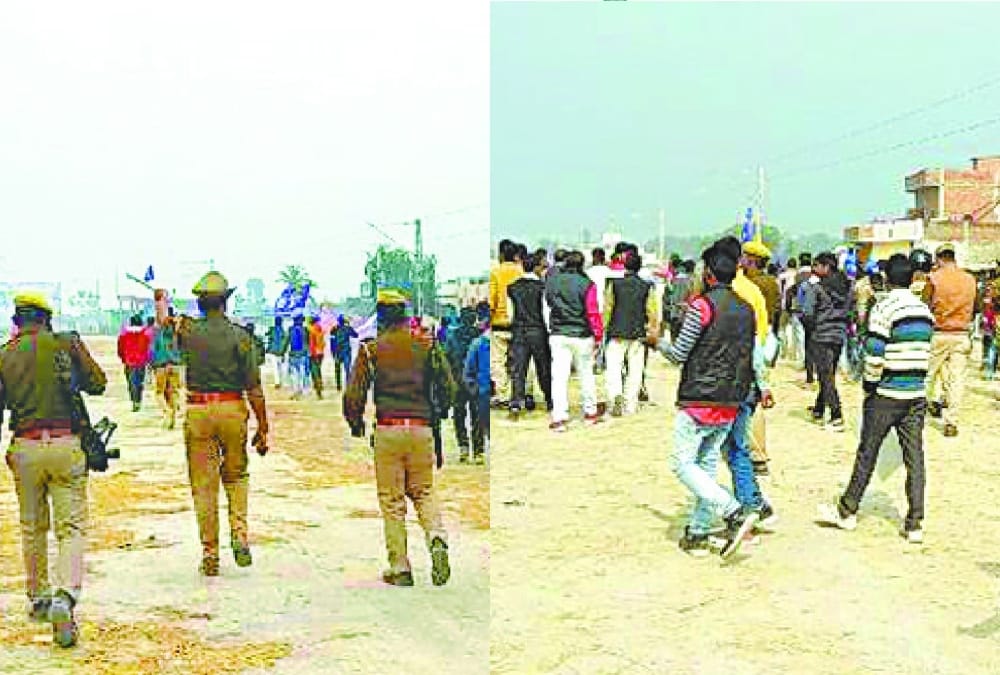 anarchy in mahanlalganj railway station in protest against caa.