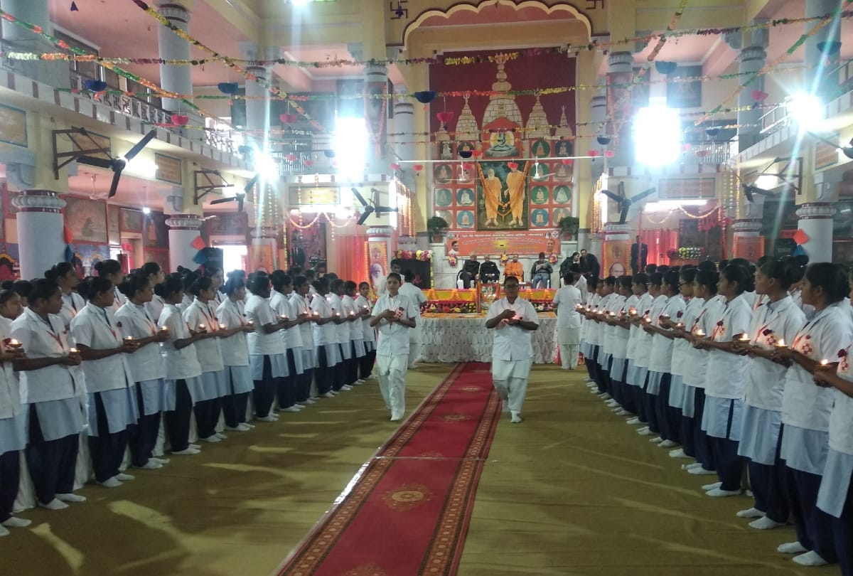 Chief Minister Yogi Adityanath swearing ceremony in Gorakshanath College