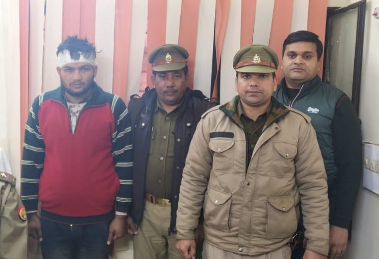 Thief caught in an encounter, a partner escaped