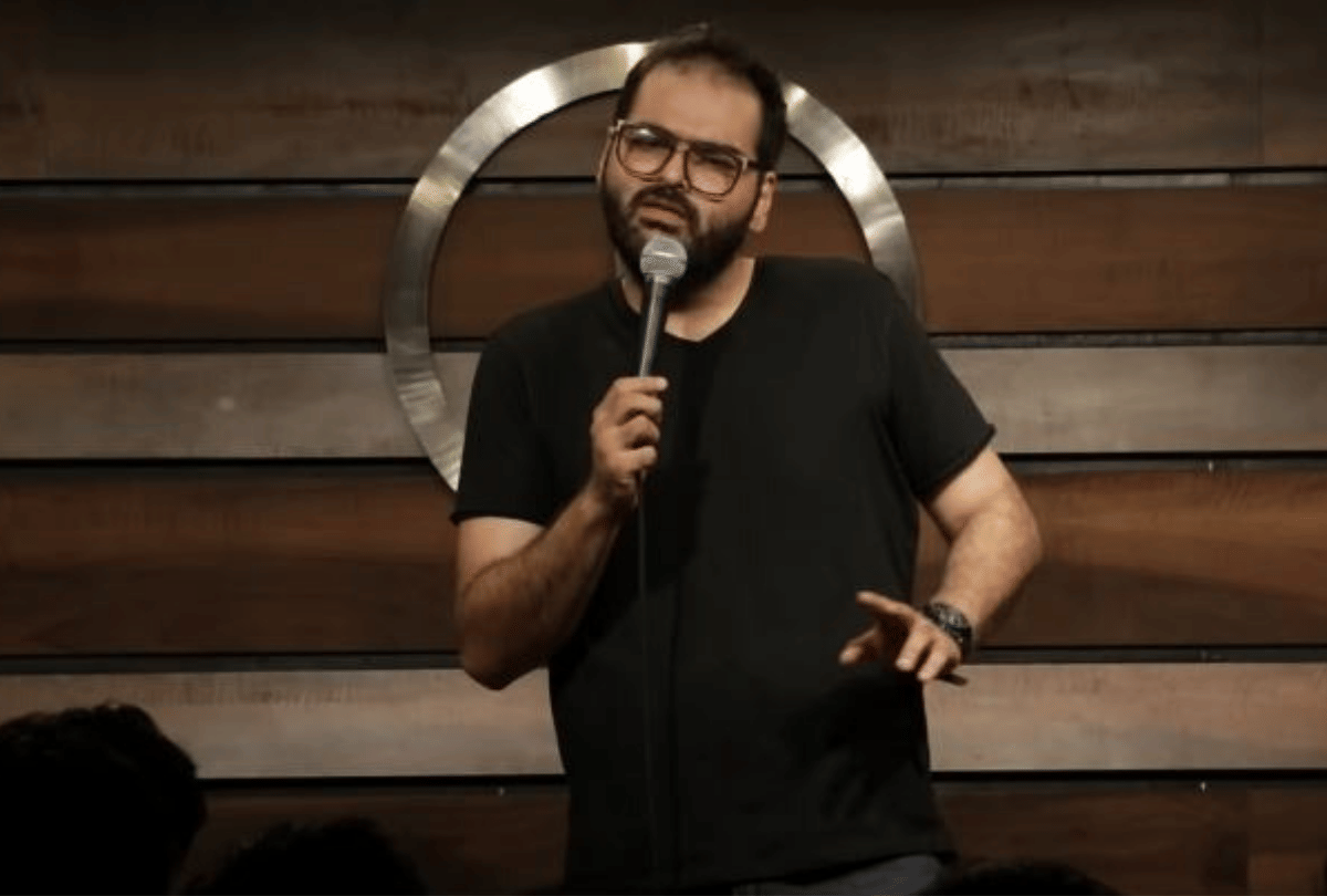 Anurag Kashyap refuses to fly Indigo and opted Vistara flight to Kolkata