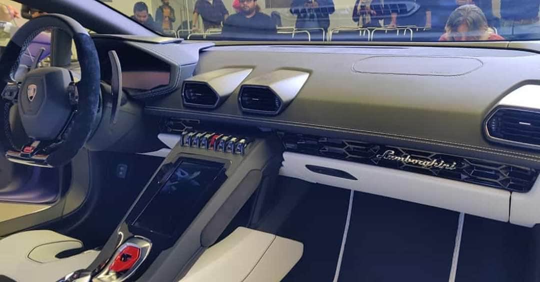 Lamborghini Huracan Evo RWD launched at rs 3.22 crore, know the engine specification and power